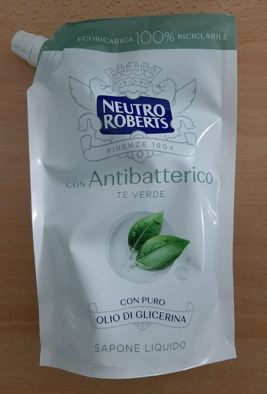 Neutro Roberts Antibatterico Sapone Liquido Ricarica 400 ml Te Verde
