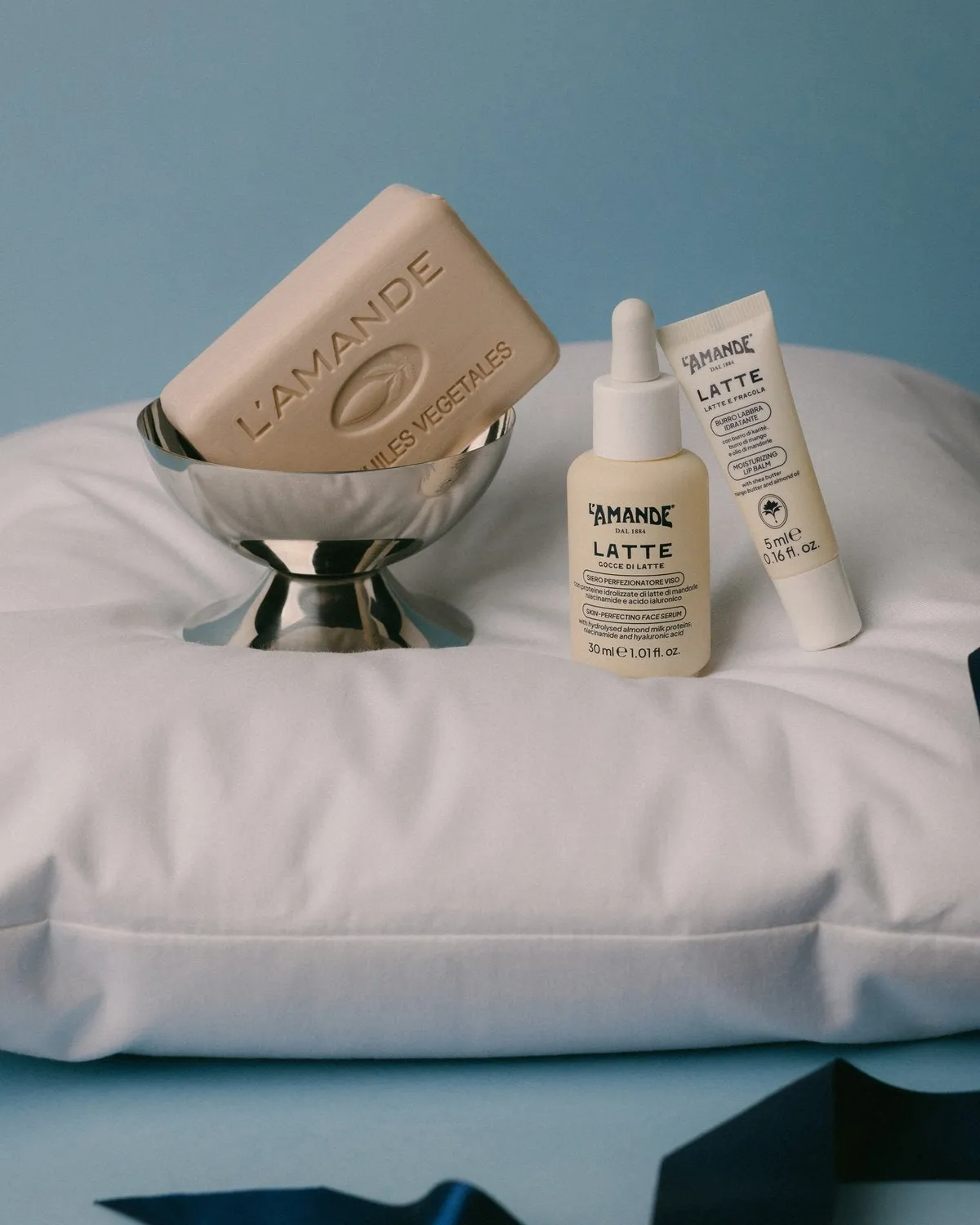 L'Amande L'Officine Siero Viso Perfezionatore Illuminante