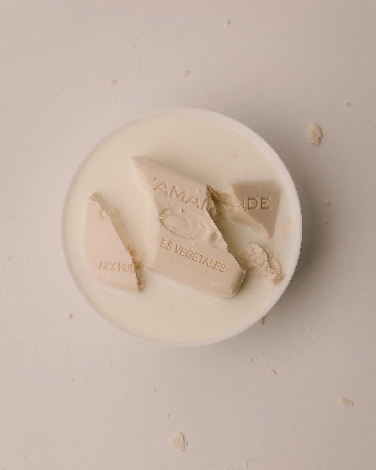 L'Amande Enfant Saponetta Solida Vegetale saponetta latte viso corpo