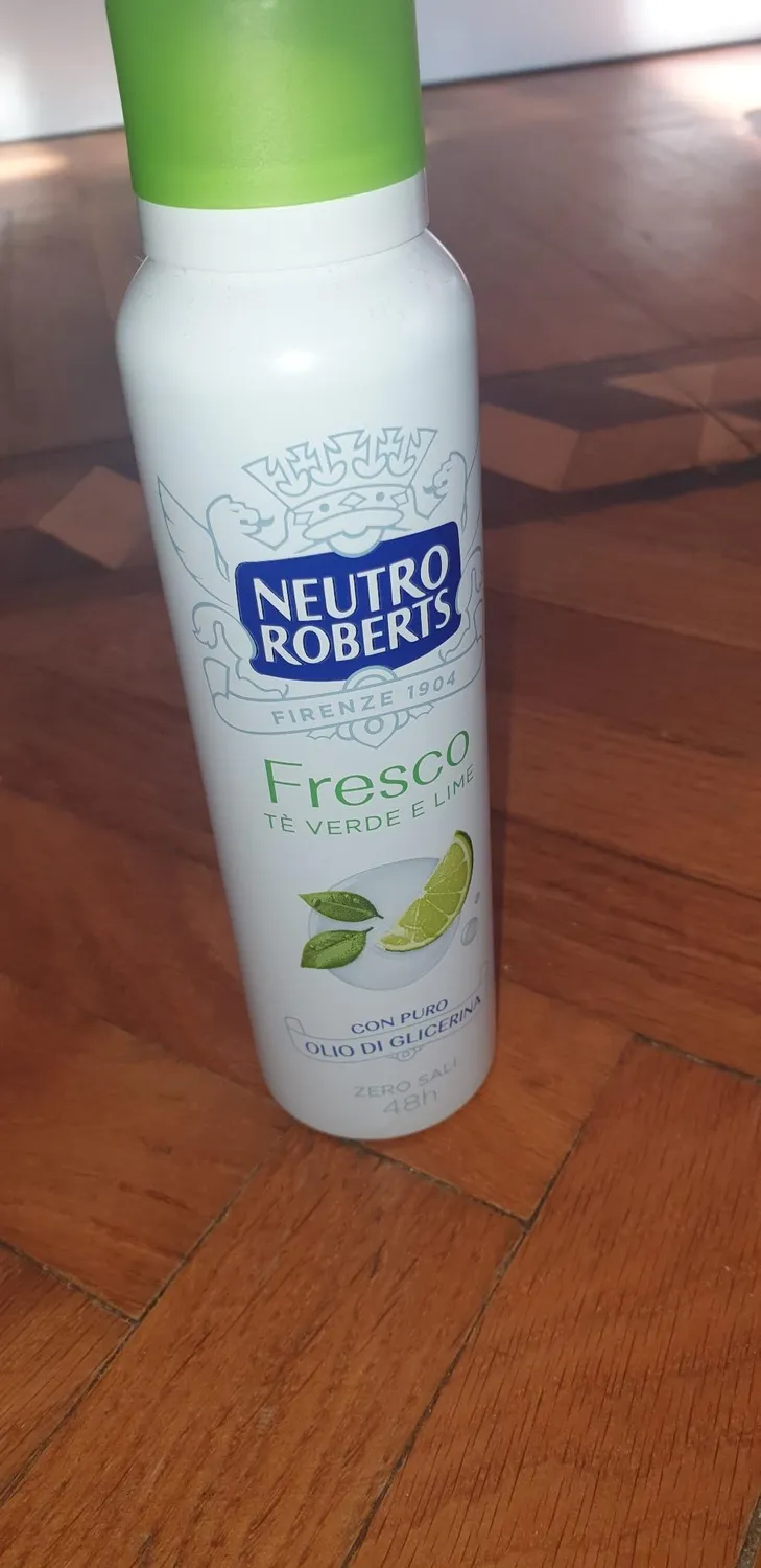 Neutro Roberts Sensibile Deodorante Spray 150 ml Avena e Loto