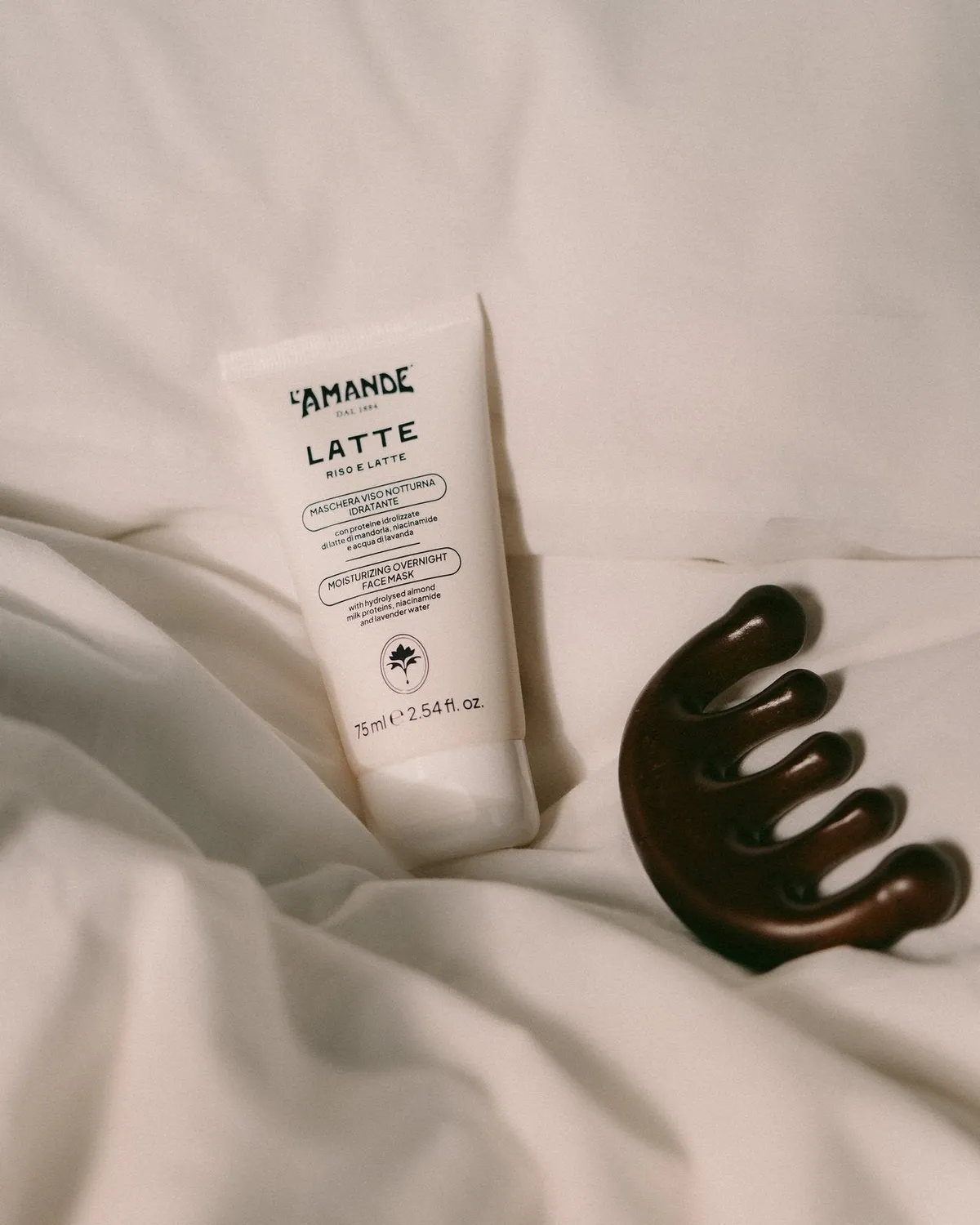 L'Amande Enfant Latte Maschera Viso Notturna Idratante