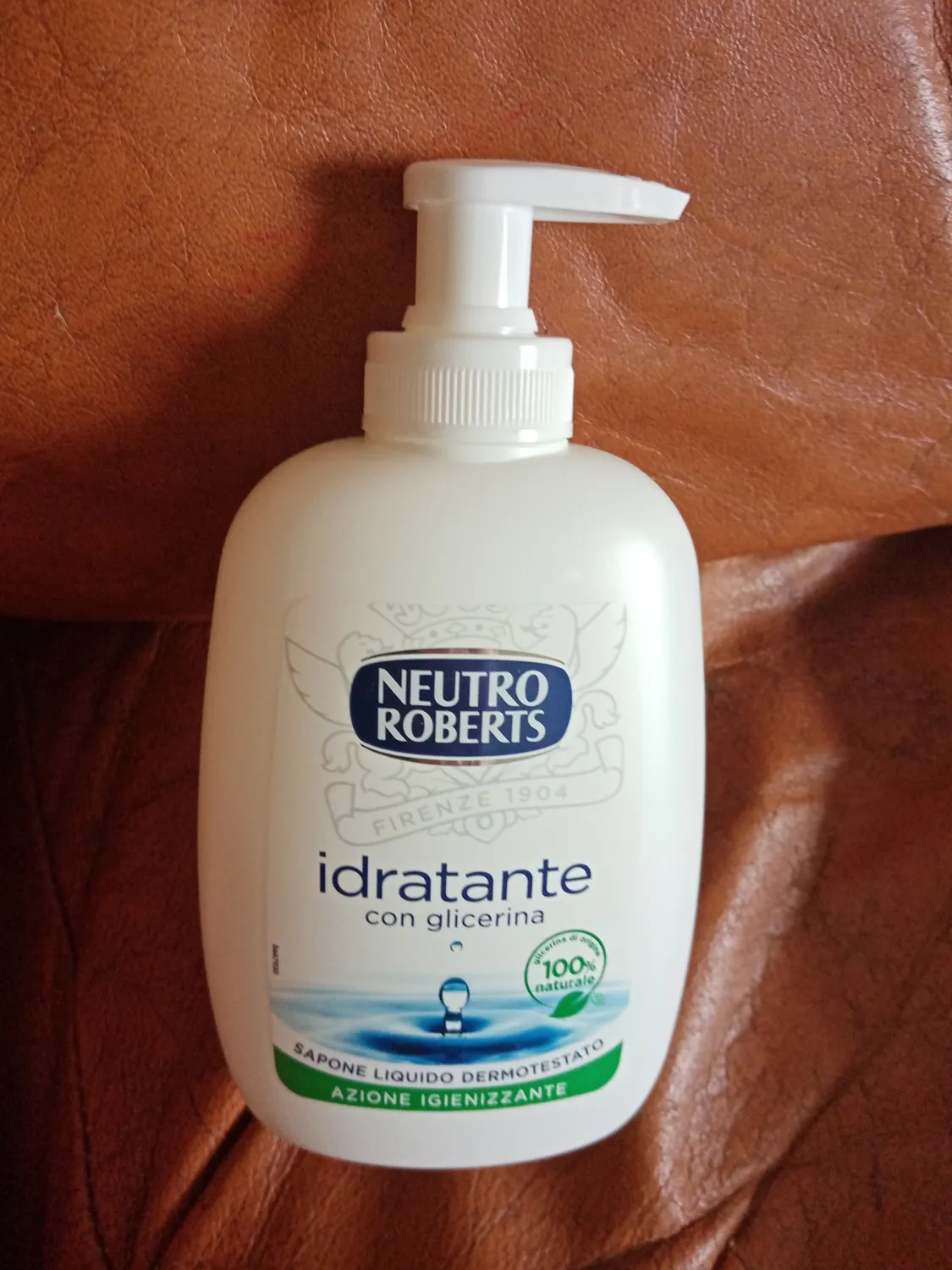 Neutro Roberts Sapone Liquido Mani 6x200 ml glicerina