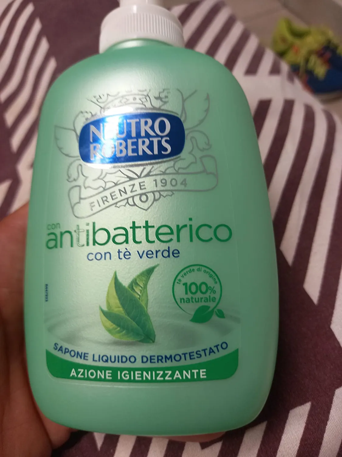 Neutro Roberts Antibatterico sapone mani 200 ml tè verde